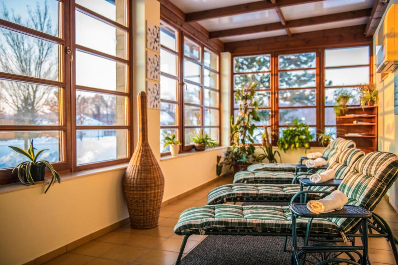 Hotel Forest Hills Zirc Εξωτερικό φωτογραφία